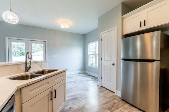 Photo - 5652 Grandson's Way