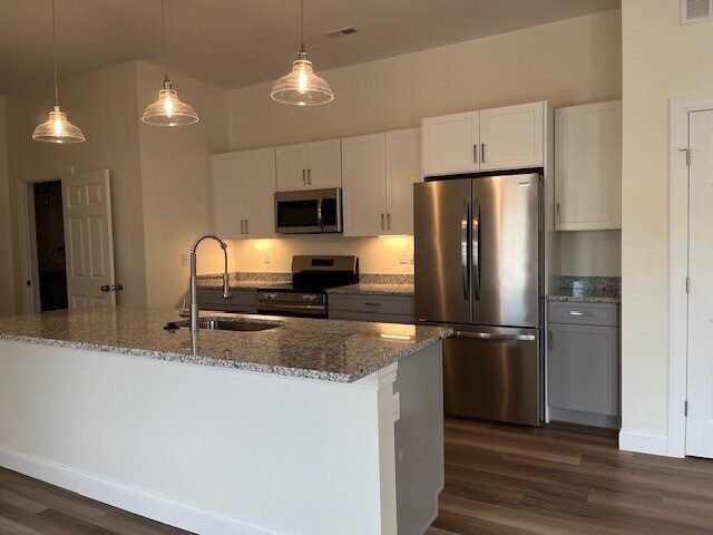 The Residences at Crescent Commons