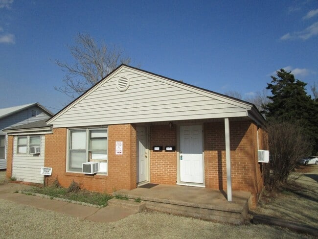 Building Photo - Across the Street From the SWOSU Campus!