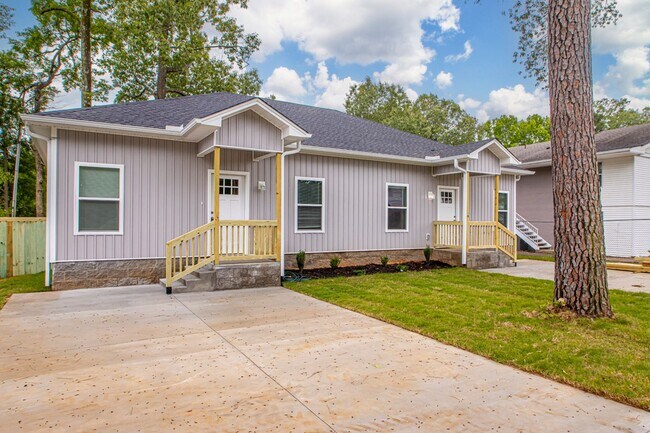 Photo - 5703 Valley Dr Unit 5703 Valley Dr - B
