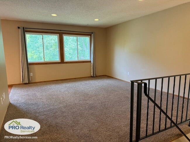 Building Photo - 13350 Timber Crest Dr