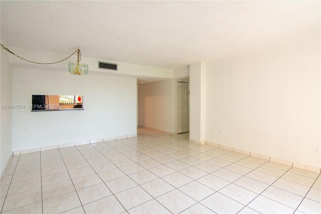 Photo - 8600 SW 133rd Avenue Rd Unit 320