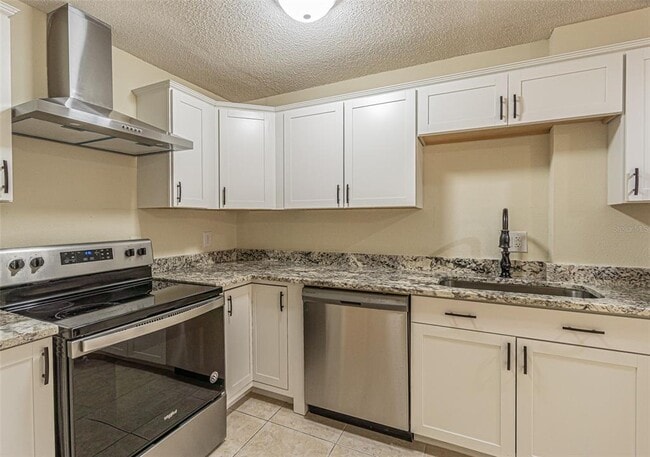 Photo - 6218 Oak Cluster Cir