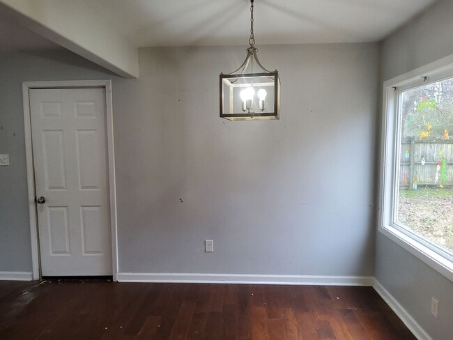 Photo - 6885 Brady Hill Dr