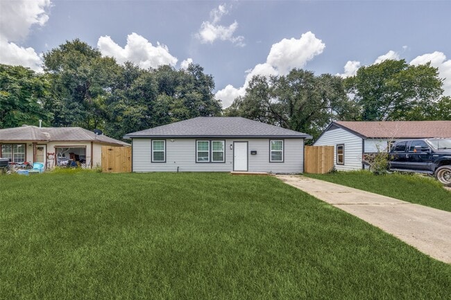 Photo - 5034 Nassau Rd