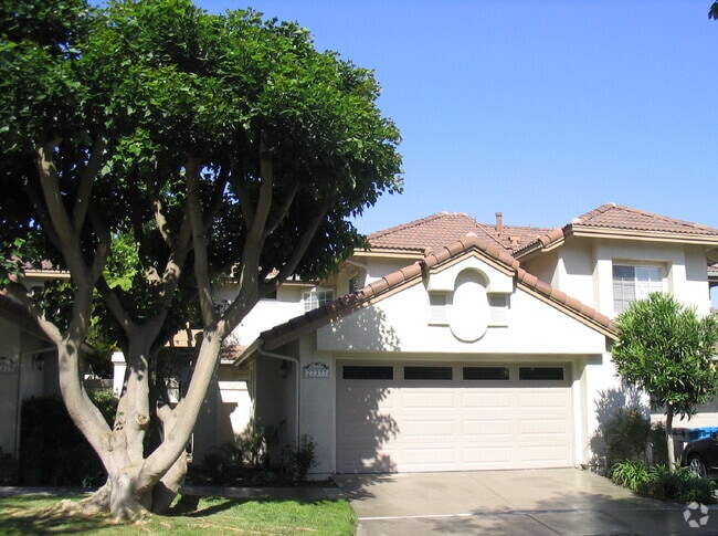 Building Photo - 27377 Paseo Laguna Rental