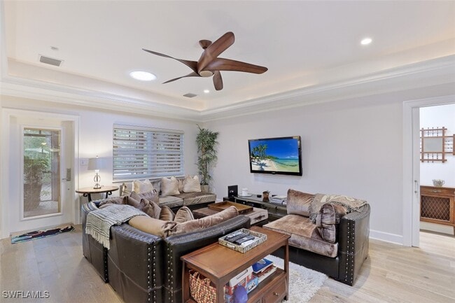 Photo - 1199 9th Ave N