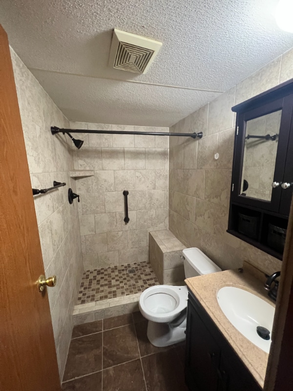 Photo - 750 Coaling Rd