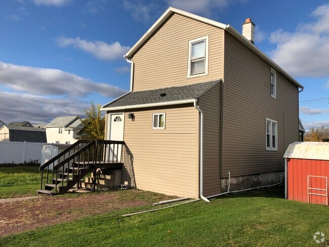 Building Photo - 119 Gardner Ave Rental