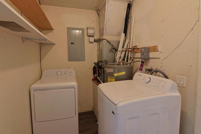 Photo - 3470 SW 4th St