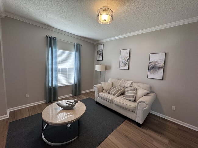 Photo - Large Renovated Home in Oakleaf Plantation