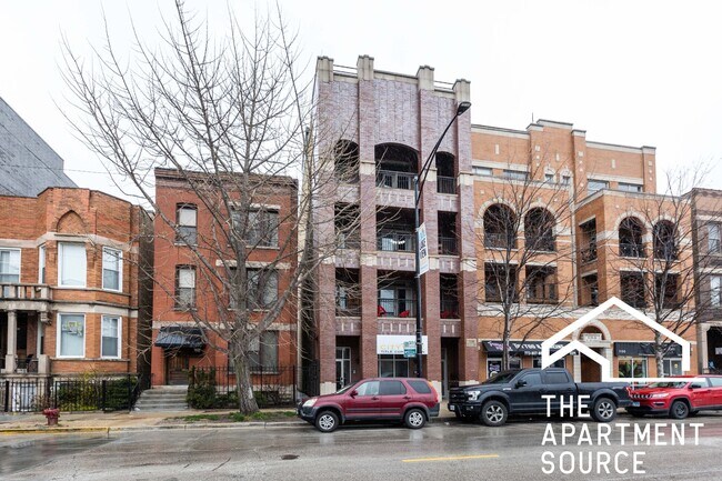 Photo - 1136 W Diversey Pky Unit 3