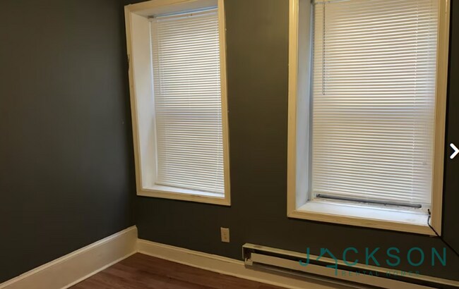 53 W Logan St Unit - 2