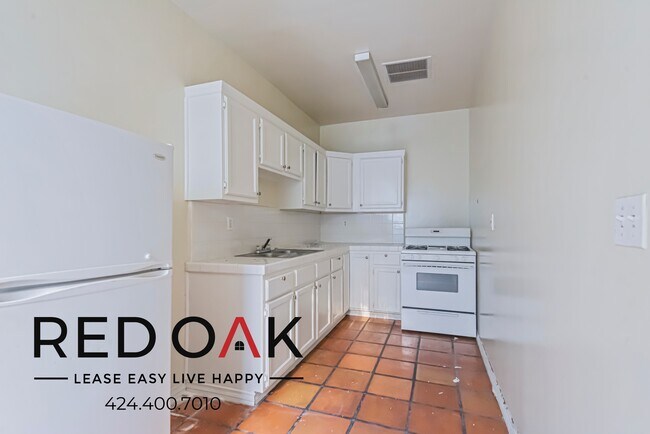 Photo - 835 S Oxford Ave Unit 416