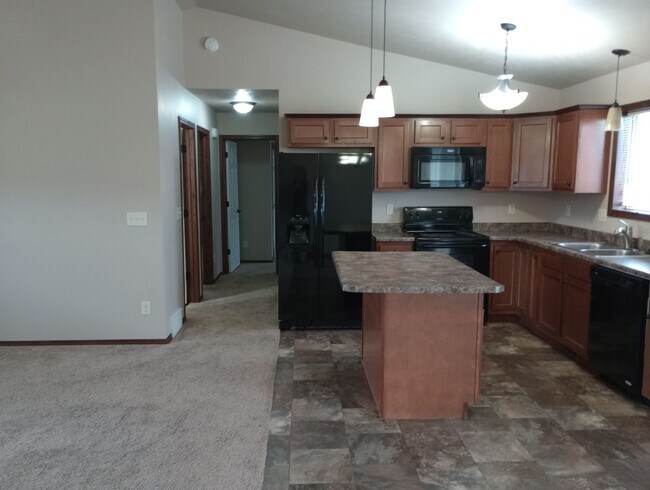 Photo - Two bedroom Town Home w/ Double garage