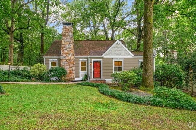 Building Photo - 1850 Ardmore Rd NW Rental