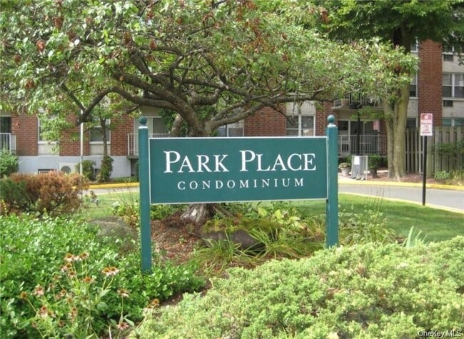 Building Photo - 35 Park Ave Unit 5L