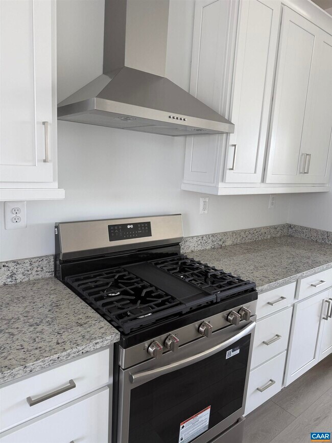 Photo - 4029 TALEN Ln