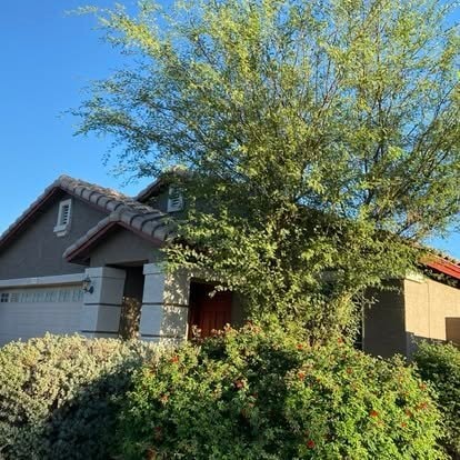 25752 W Winslow Ave