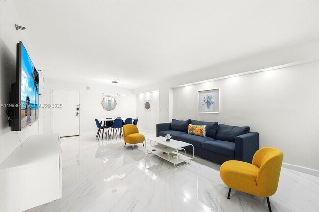 2401 Collins Ave Unit 1007