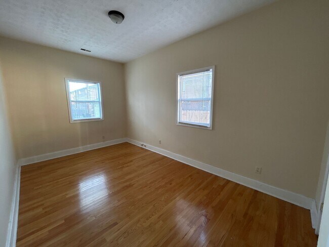 Photo - 45 Euclid Ave