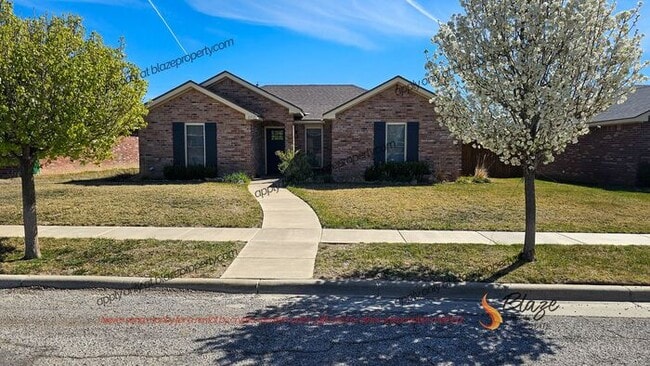 Preleasing - Lovely 3 Bedroom home in Trad... - Preleasing - Lovely 3 Bedroom home in Trad...