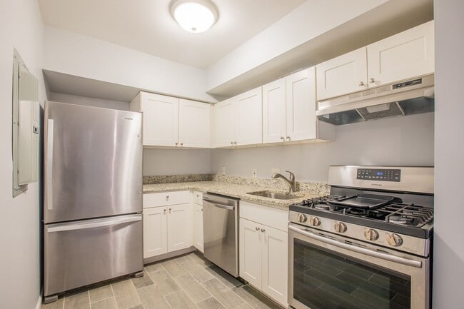 Photo - Lovely 2 BR/1 BA Condo in Barry Farms!