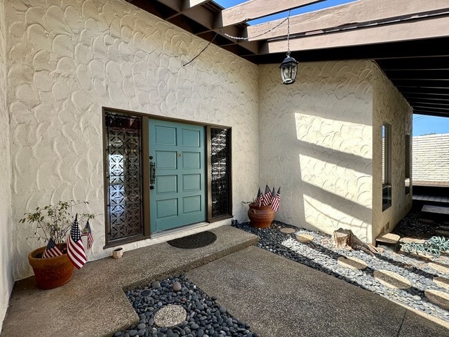 Photo - Beautiful Hilltop Del Cerro House with Amazing Views As Far As The Ocean!