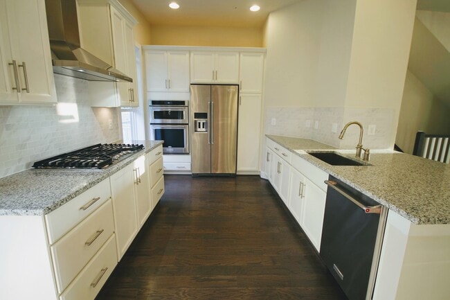 Building Photo - 1305 Van Valkenburgh Ln Rental