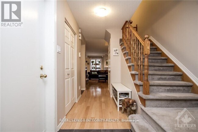 Photo - 15 Peterson Pl
