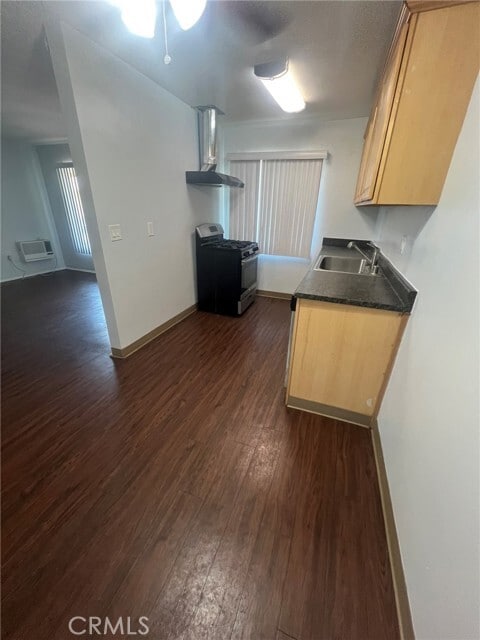 Photo - 221 N San Gabriel Ave Unidad F