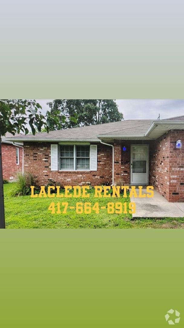 Building Photo - 2 BED 2 BATH DUPLEX FOR RENT Rental