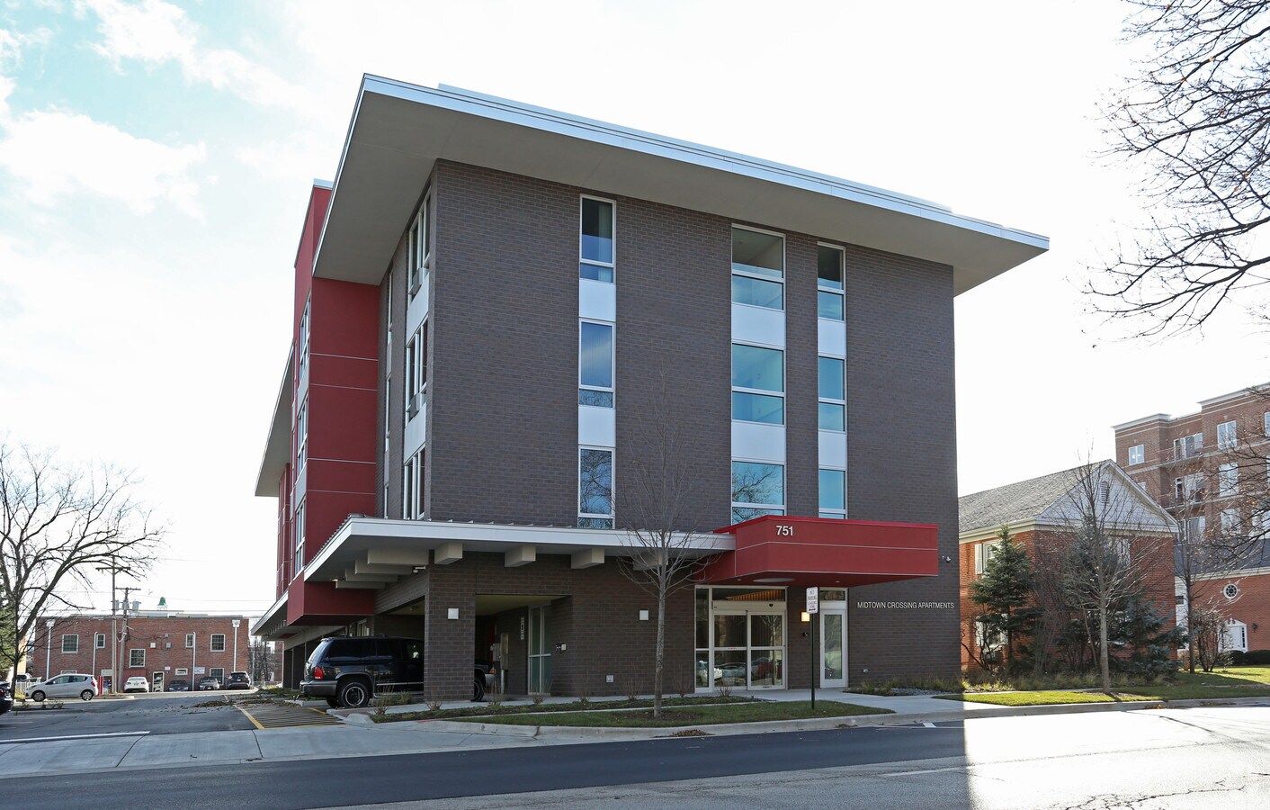 Midtown Crossing Apartments - Midtown Crossing Apartments