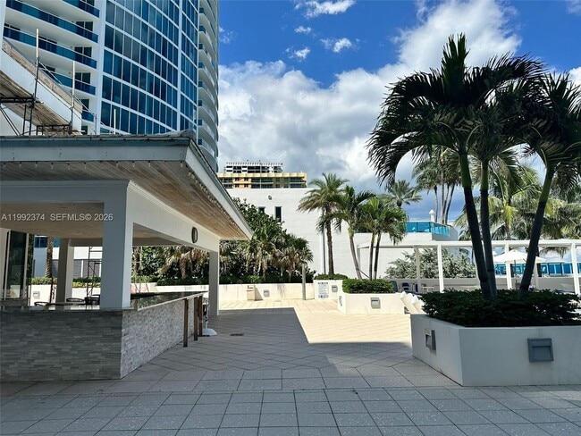 Photo - 2751 S Ocean Dr
