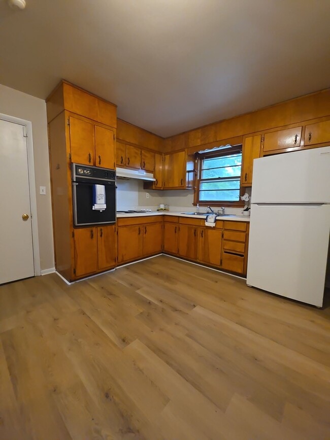 Photo - 4504 Sparkman Dr NW