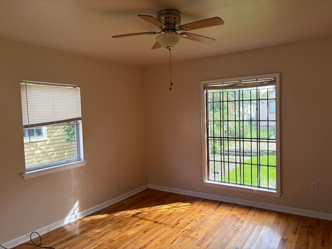 Photo - 3620 Clermont Dr