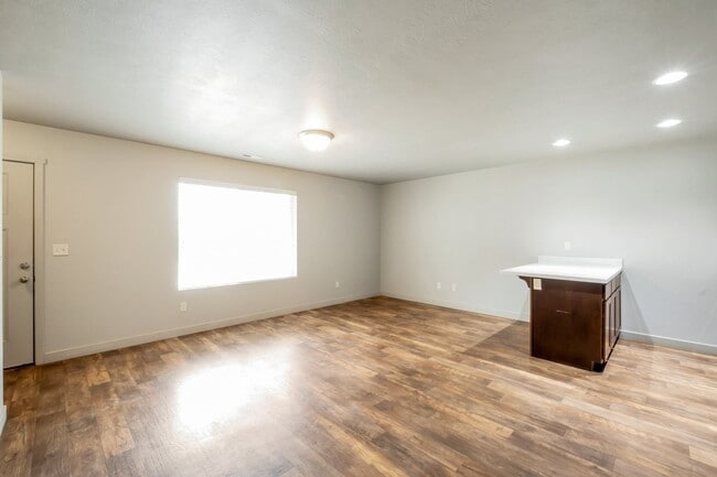 Photo - Beautiful 2 Story Townhome with Awesome Amenities + 2 car garage