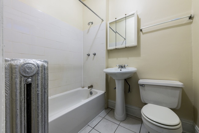 Photo - 212 E 69th Place