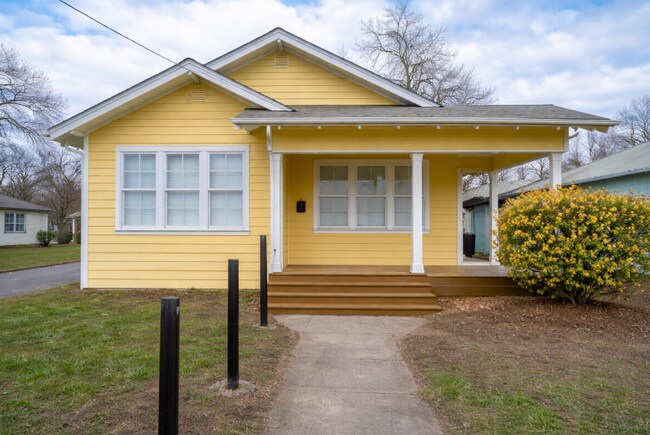 Photo - 1101 Gibbs St