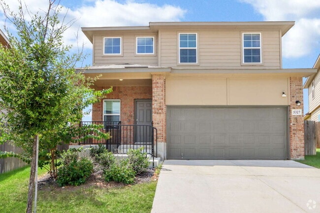 Building Photo - "Spacious 5-Bedroom San Antonio Gem with G... Rental