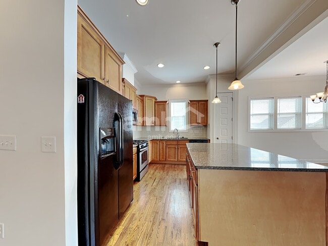 332 Plott Hound Ln