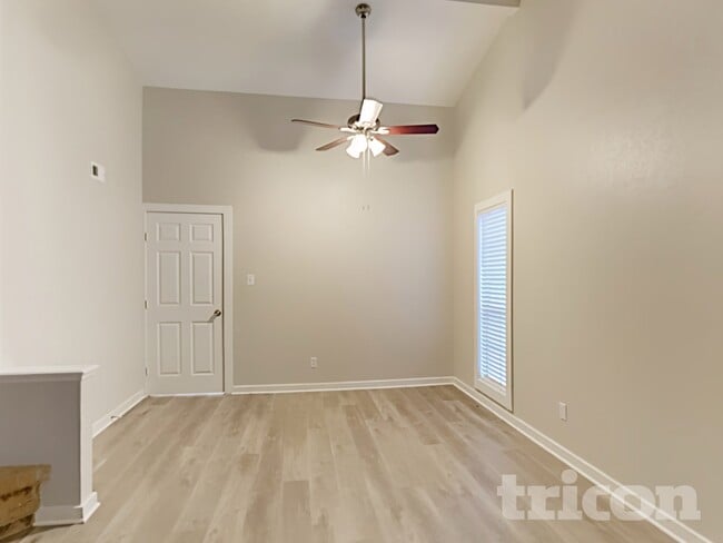 Photo - 510 Carl C Senter St