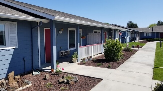 Photo - 310 Klickitat St