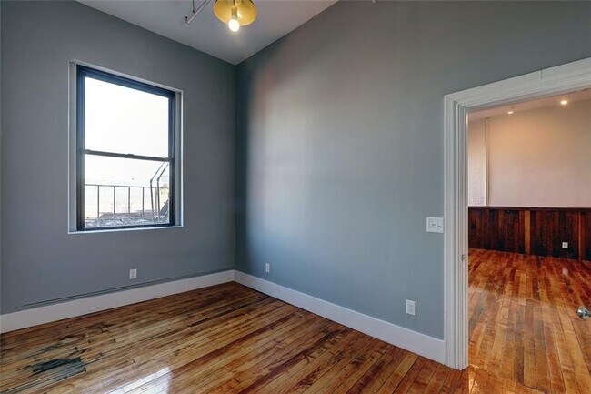 Photo - 204 Westminster St Unit 4B