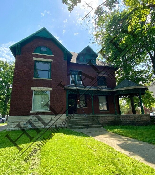 Building Photo - 524 S 6th St Unit Apt 1
