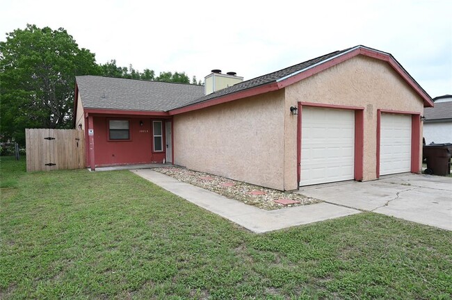 Photo - 1003 Crockett St Townhome