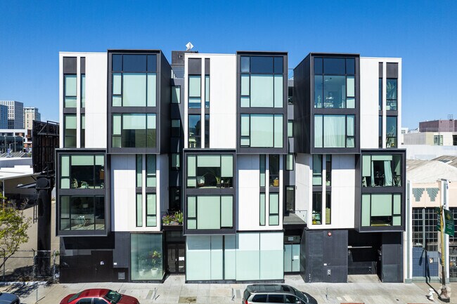 Alt. Exterior - LA Maison