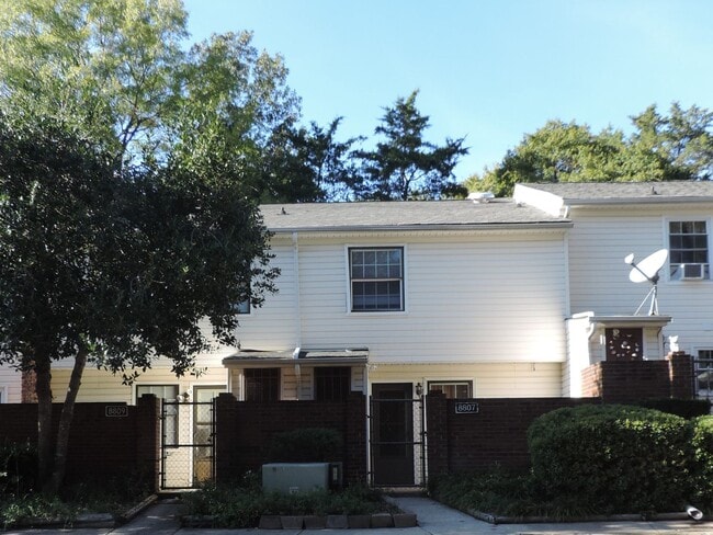 Photo - 8807_HUNTER_RIDGE Unit 8807_HUNTER_RIDGE