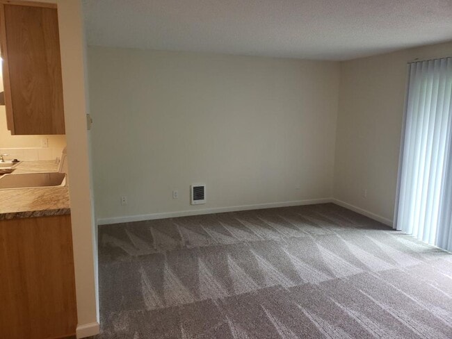 Photo - 29925 SW Montebello Dr