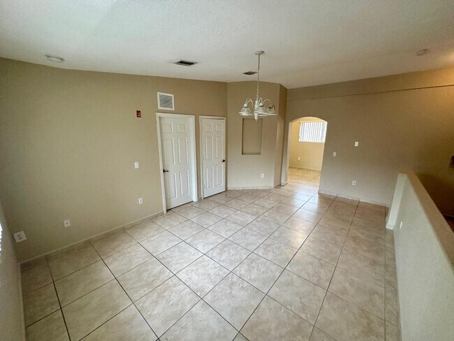 Photo - 7103 NW 174th Terrace